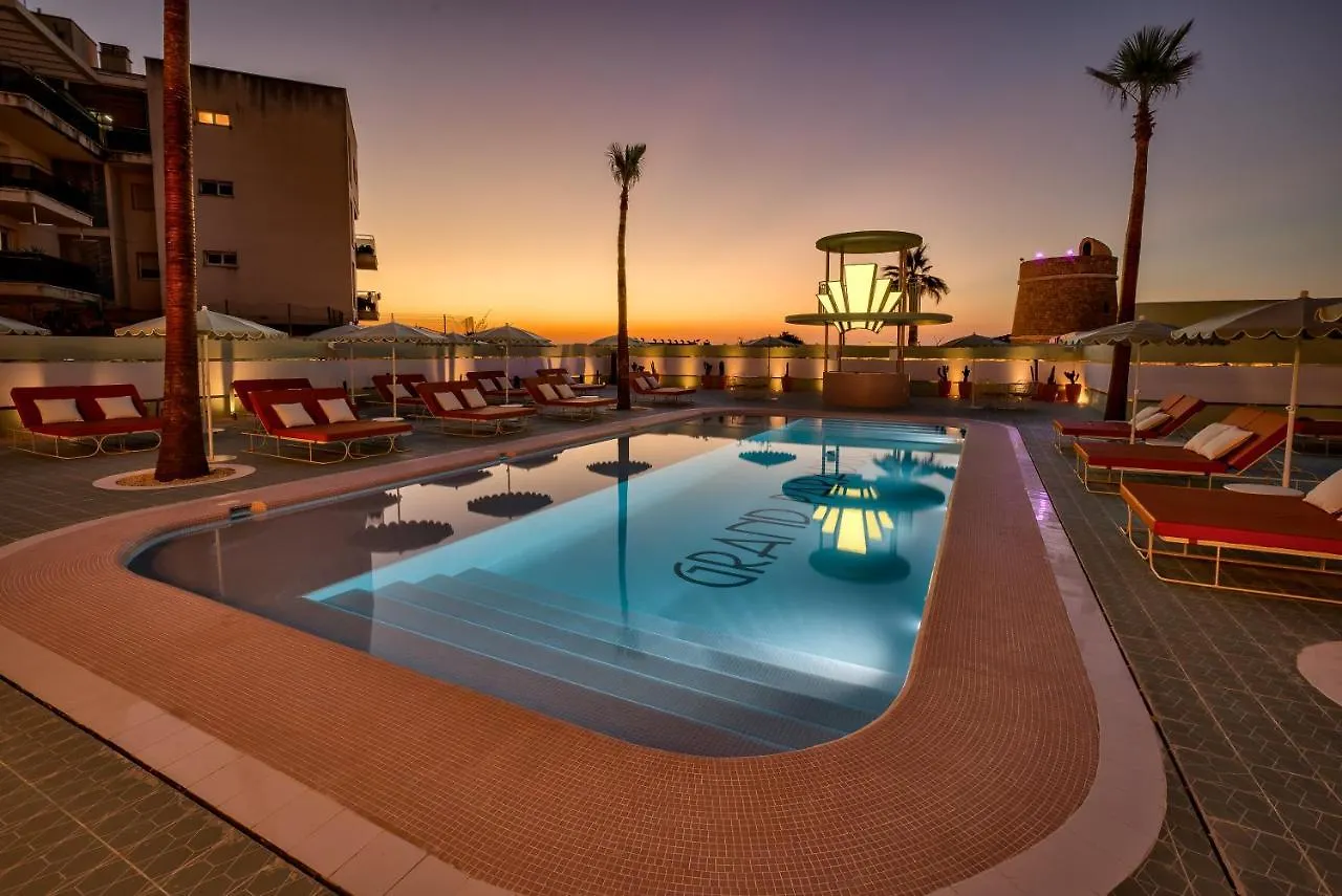 Grand Paradiso Ibiza - Adults Only San Antonio  4*, San Antonio (Ibiza)